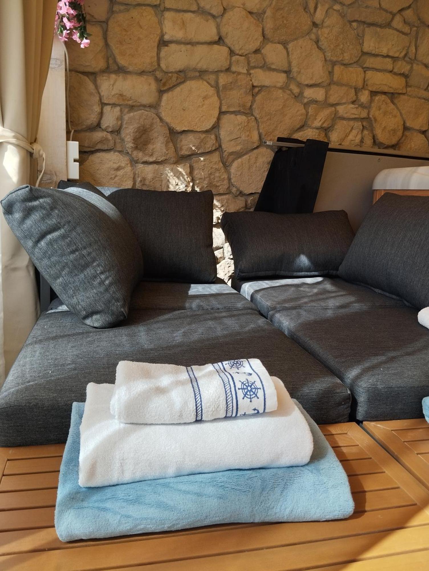 Lavender Villa Baška Eksteriør billede